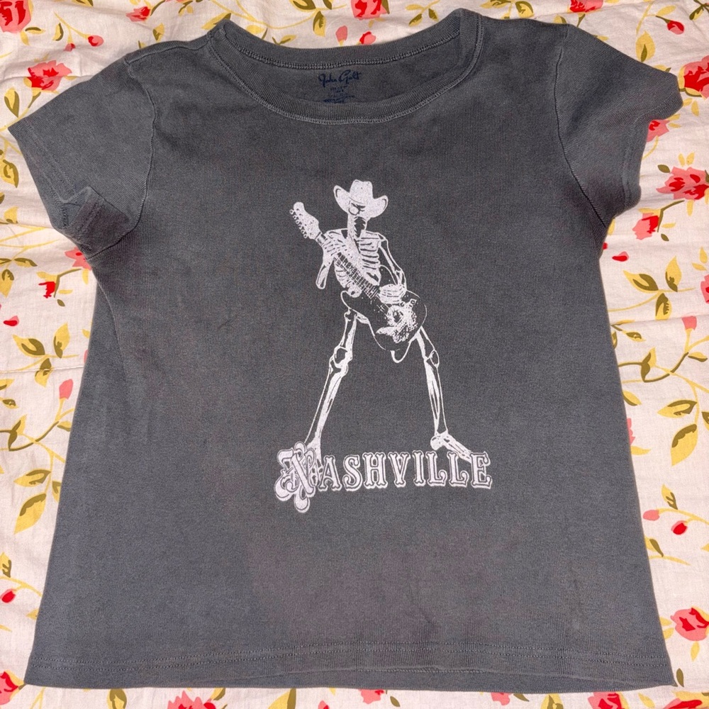 brandy melville baby tee